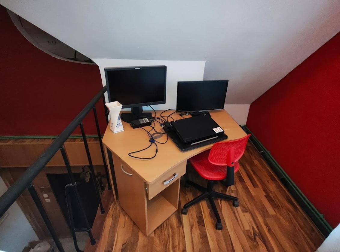 Pension Donaublick Grein 2 In Stifterstrasse 19A Bagian luar foto